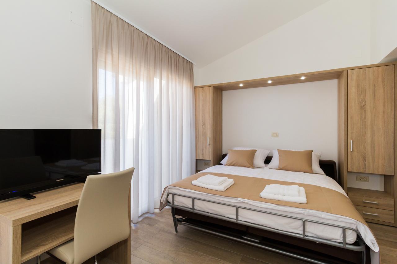 Villa Astoria Биоград-на-Мору Экстерьер фото
