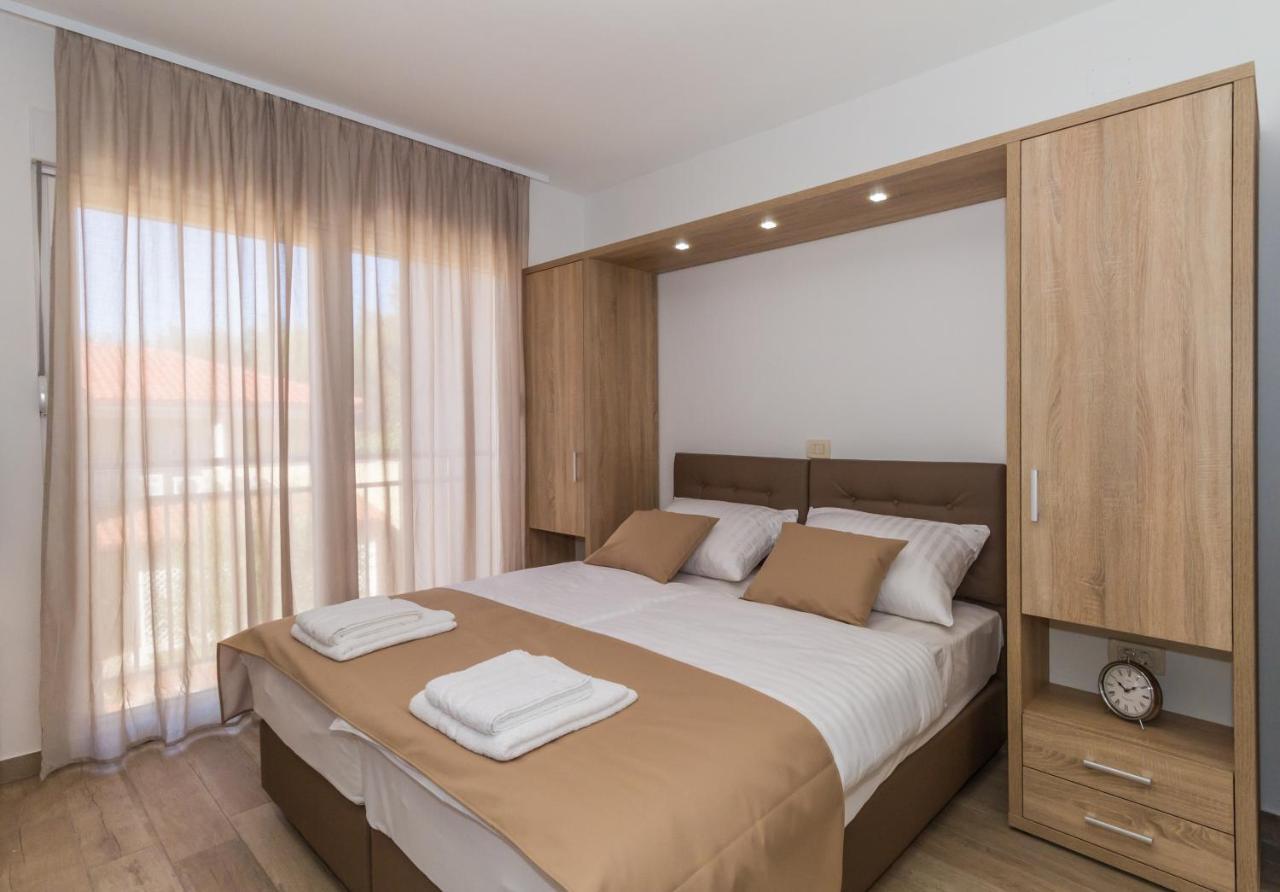 Villa Astoria Биоград-на-Мору Экстерьер фото