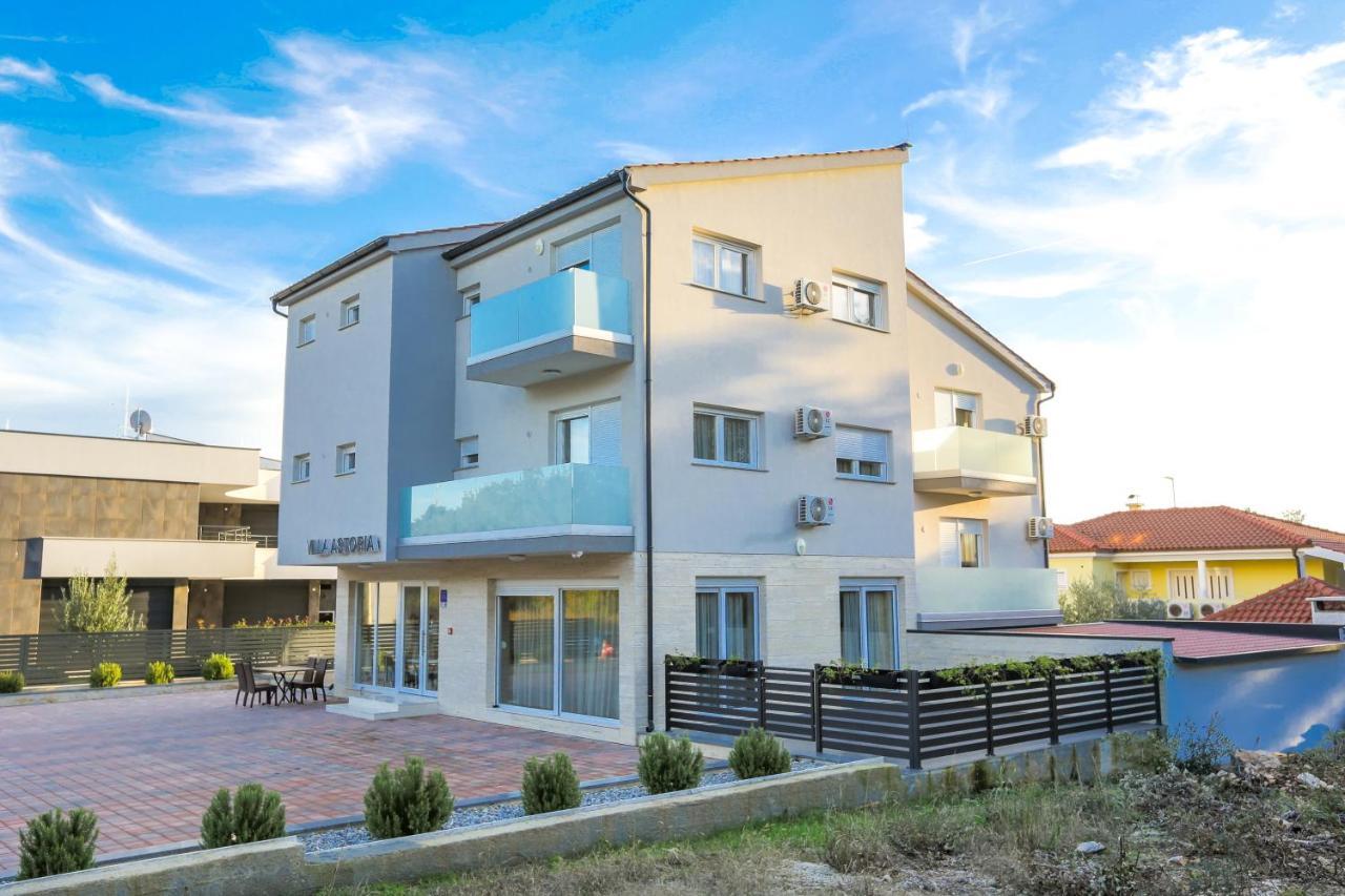 Villa Astoria Биоград-на-Мору Экстерьер фото