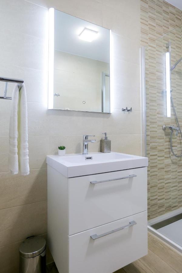 Villa Astoria Биоград-на-Мору Экстерьер фото